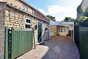 Photo 29- click for photo gallery